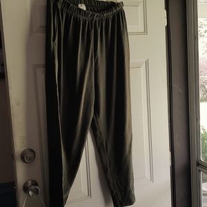Romans Pants